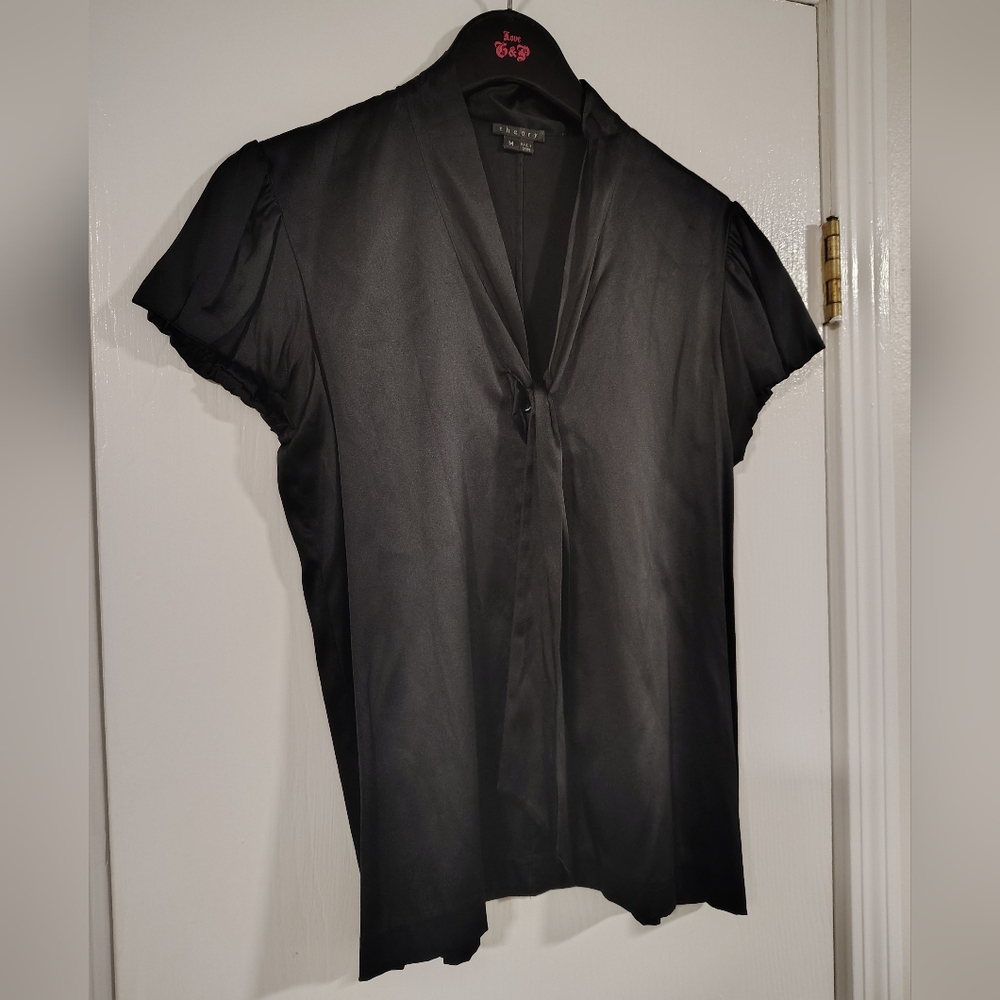 Theory Silk Brionel Top Women's Medium Charmeuse Blouse Black Front Tie Buttoned - Picture 6 of 11